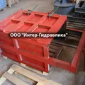 Mechaniczna prasa śrubowa 4 tony do makulatury, folii PET, butelek plastikowych, szmat i tekstyliów
