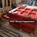 Mechaniczna prasa śrubowa 4 tony do makulatury, folii PET, butelek plastikowych, szmat i tekstyliów