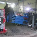 Горизонтальный пресс 10 тонн прессование бумаги картона макулатуры и пластика пленки ПЭТ бутылки