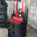 Prasa mechaniczna regałowa 5 ton do makulatury, folii PET, butelek z tworzyw sztucznych, szmat i tekstyliów