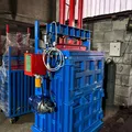EURO Prasa hydrauliczna 18 ton do makulatury, folii PET, butelek plastikowych, szmat i tekstyliów